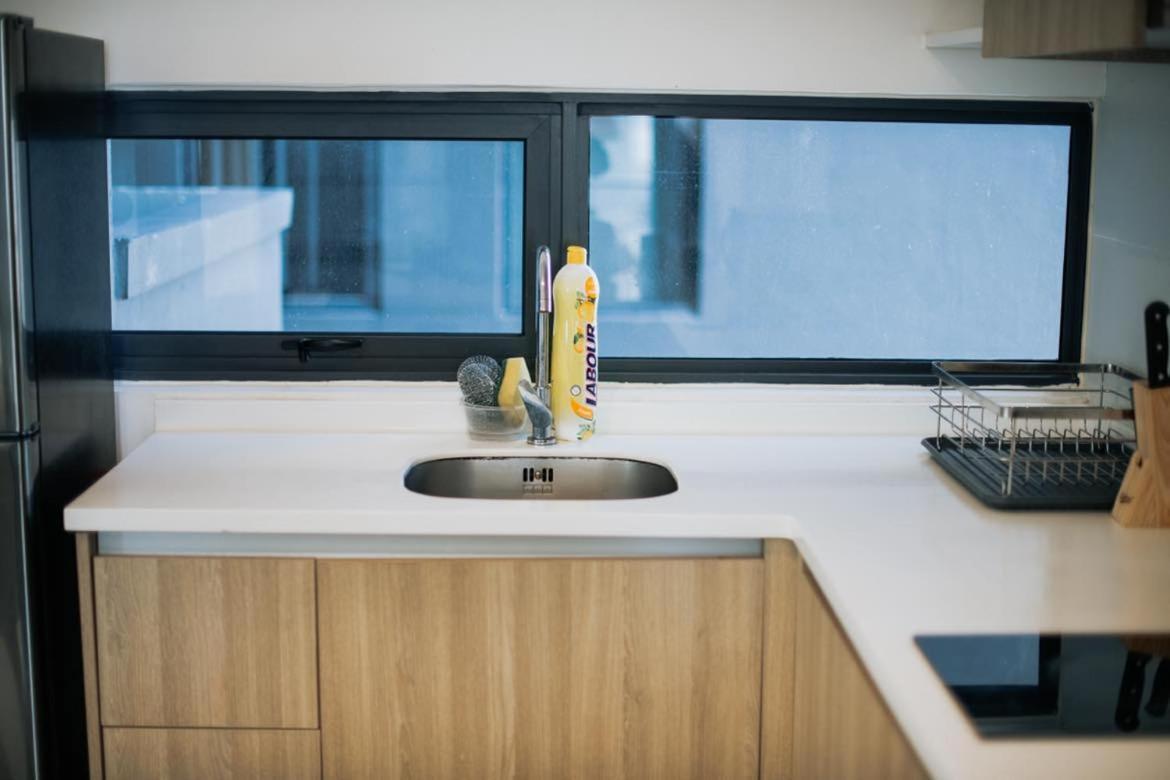 The Pine, 3Br Seaview By Wstay @ Tropicana 218 Macalister George Town Eksteriør billede